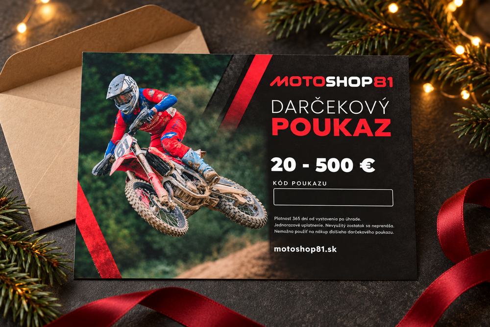 Darčekový poukaz MOTOSHOP81 pri obálke a vianočnej stužke
